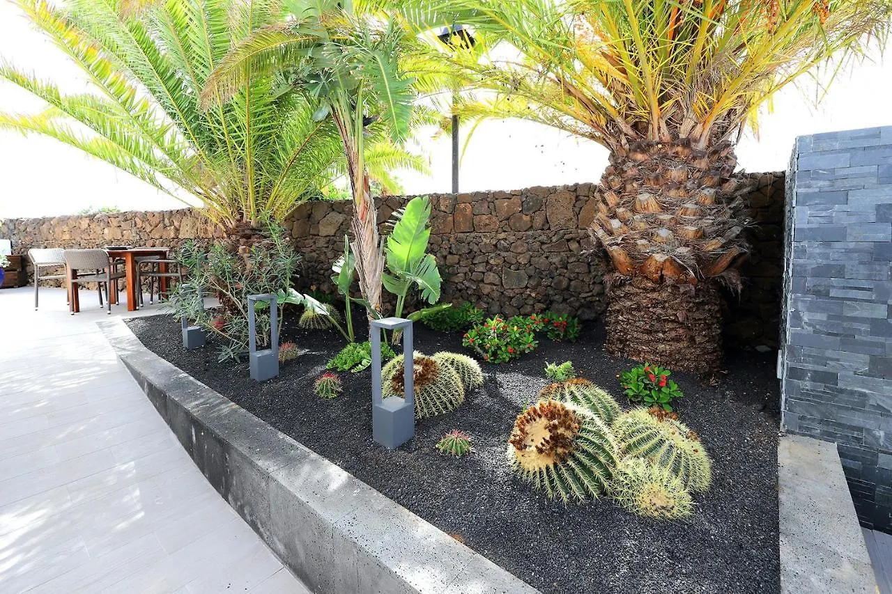 Graceful Puerto Del Carmen Villa 5 Bedrooms Villa Vega Del Carmen Distant Sea Views