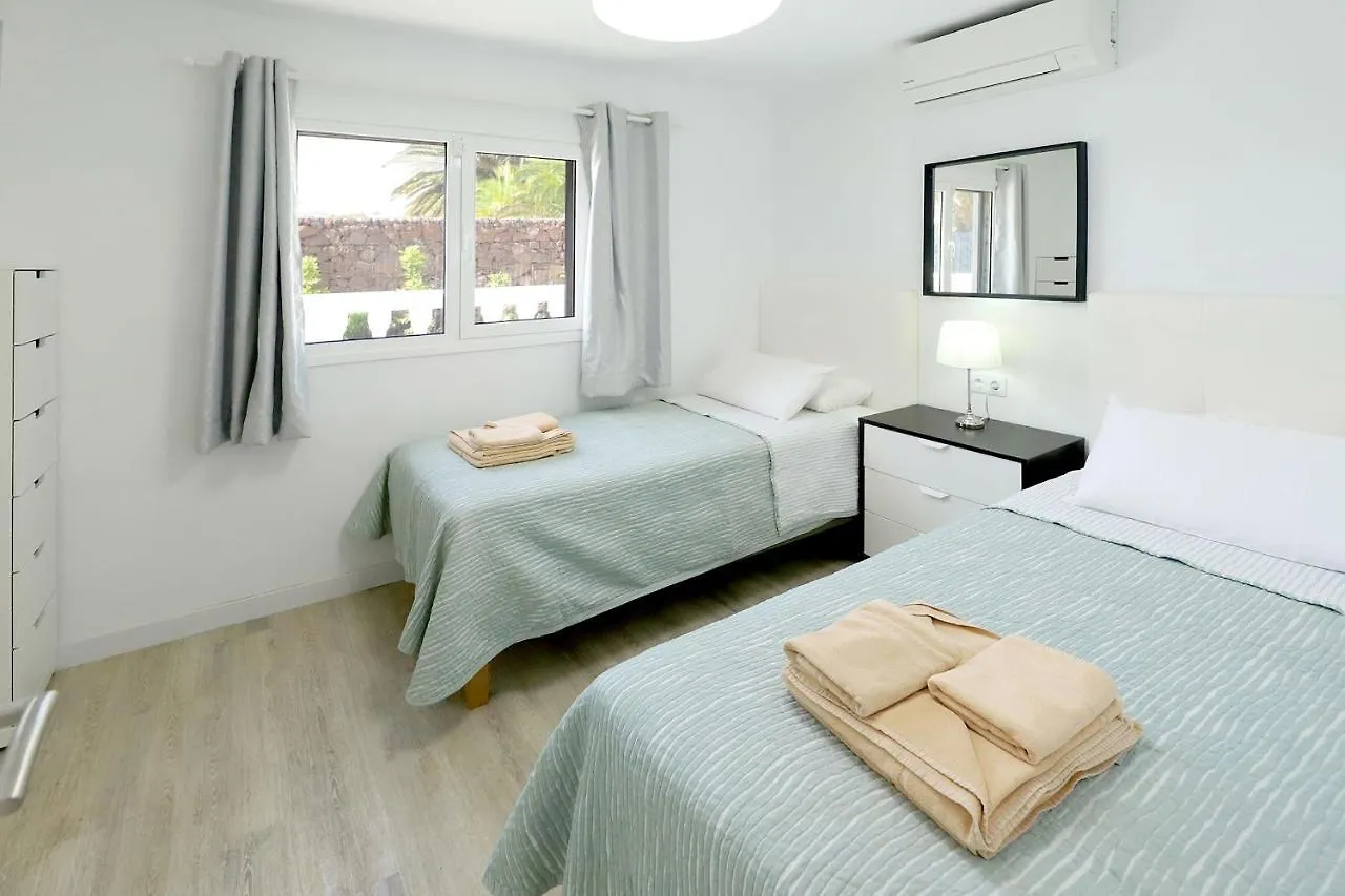 Graceful Puerto Del Carmen Villa 5 Bedrooms Villa Vega Del Carmen Distant Sea Views